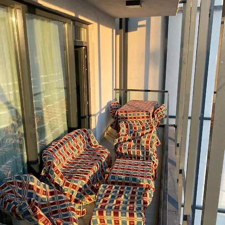 2-bedroom In Istanbul شقة *